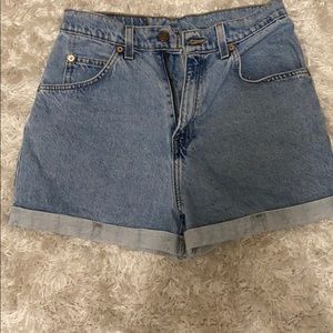 Vintage high waist Levi shorts
